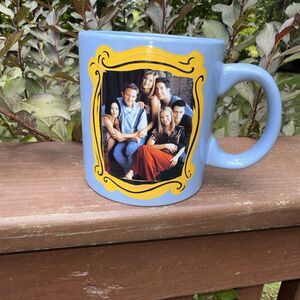 Friends TV Series Coffee Mug Blue 20oz Ceramic‎ With Television Show Cast Photo